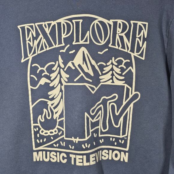 MTV Women's Explore Crewneck Sweatshirt Slate Gray L - Picture 2 of 7